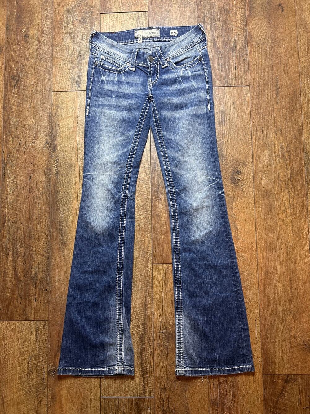 BKE Stella Bootcut Jeans 25XL Low Rise Faded Whiskered Distressed 28x34
